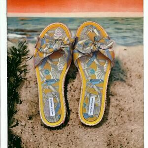 Tabitha simmons heli tropical print sandals